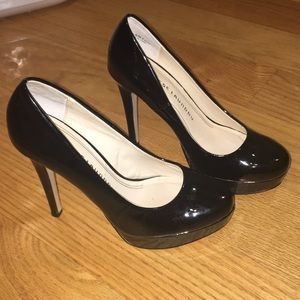 Black heels, 4/4.5 inch heel